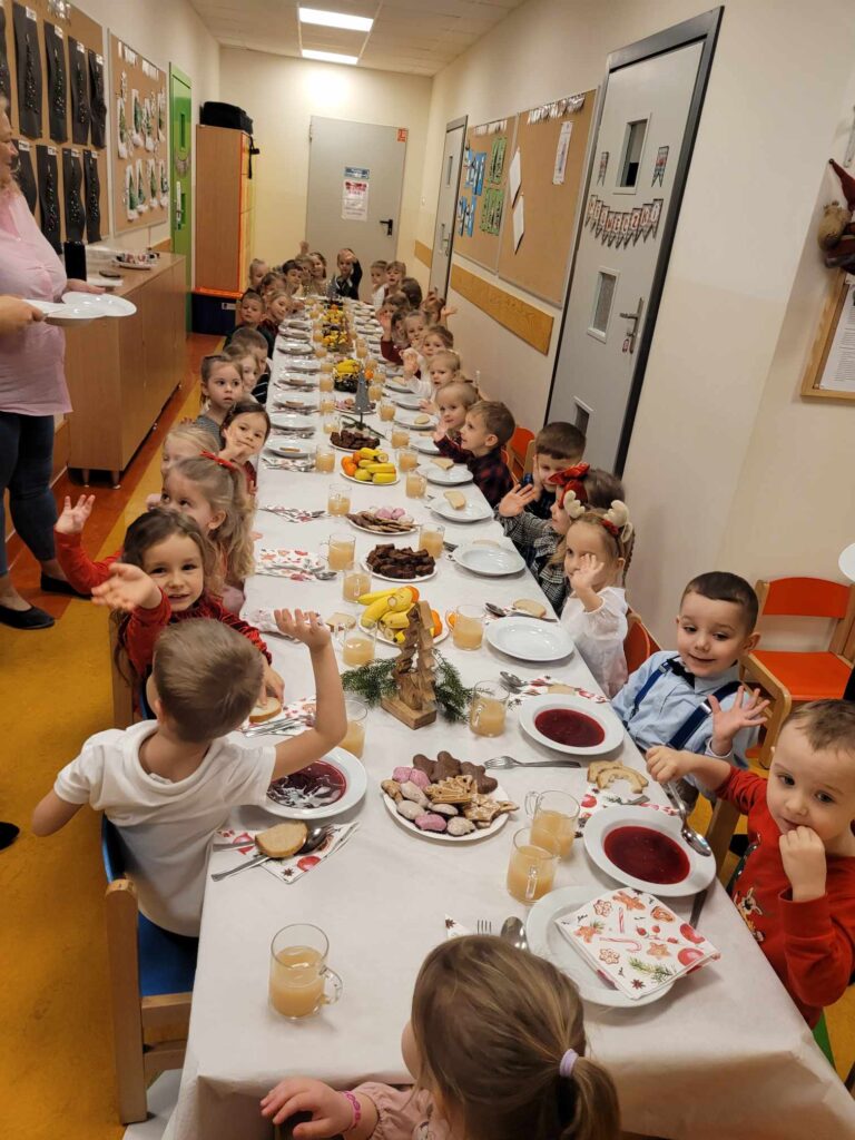 Wigilijny obiad w&nbsp;przedszkolu