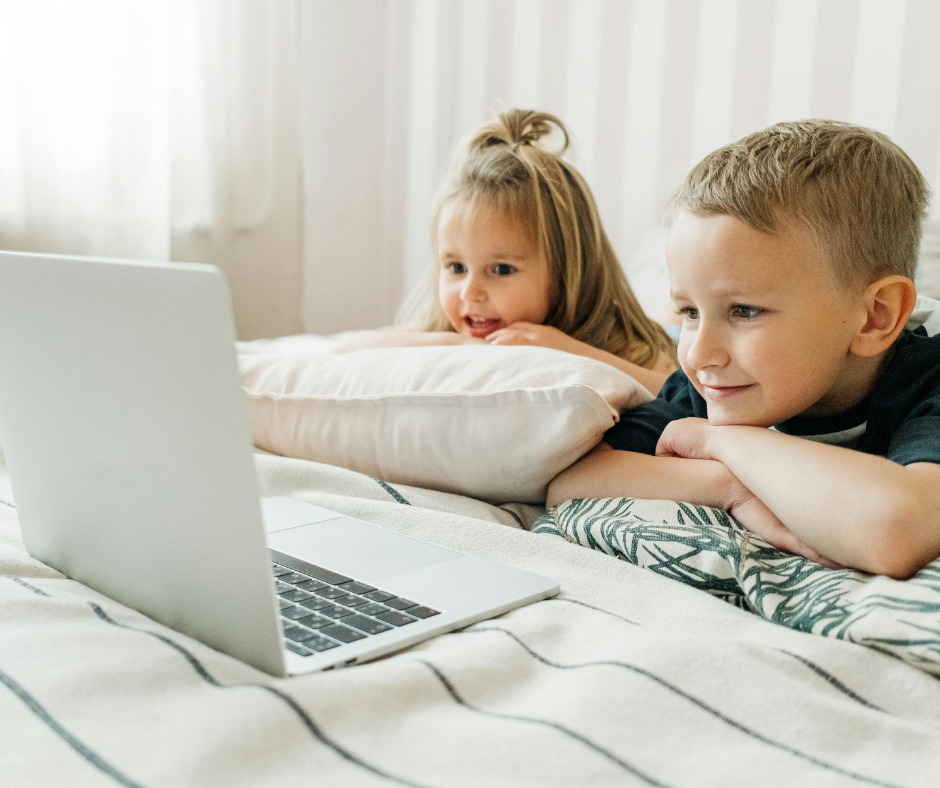 Dziecięcy mózg a&nbsp;ekrany